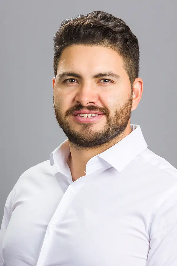 Juan Ramos Vela, MD